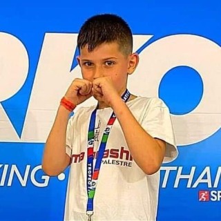 ae80d73f-3d02-4ab2-aea4-049a103dc7c5