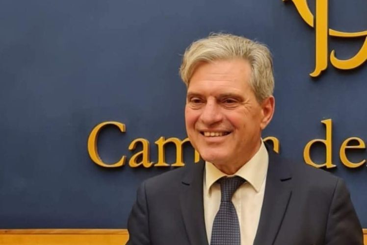 Referendum costituzionale, la decisione del Governo potrebbe ledere l'art. 138 Cost.