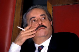 "C'è bisogno di Avvocati corretti". Giovanni Falcone, la  lettera ad un praticante