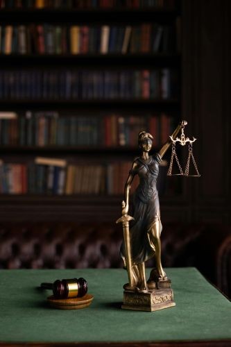 CNF. Rinvio dell'udienza disciplinare per legittimo impedimento